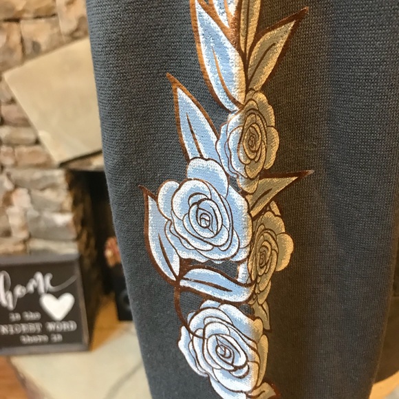 NWOT Vintage Disney Mickey Mouse Hoodie Sweatshirt - Picture 4 of 6